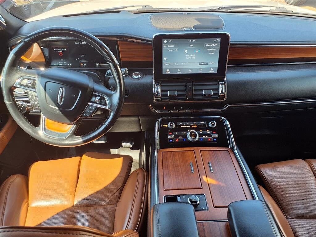 2018 Lincoln Navigator Reserve photo 3