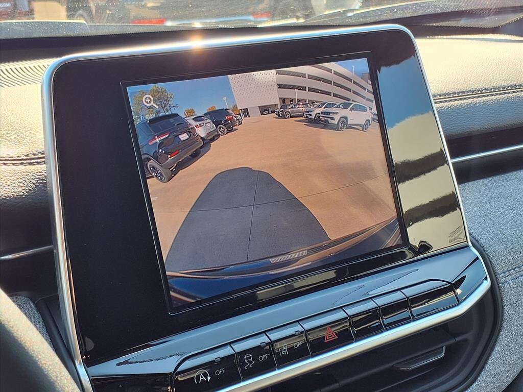 New 2026 Jeep Compass Latitude Sport Utility