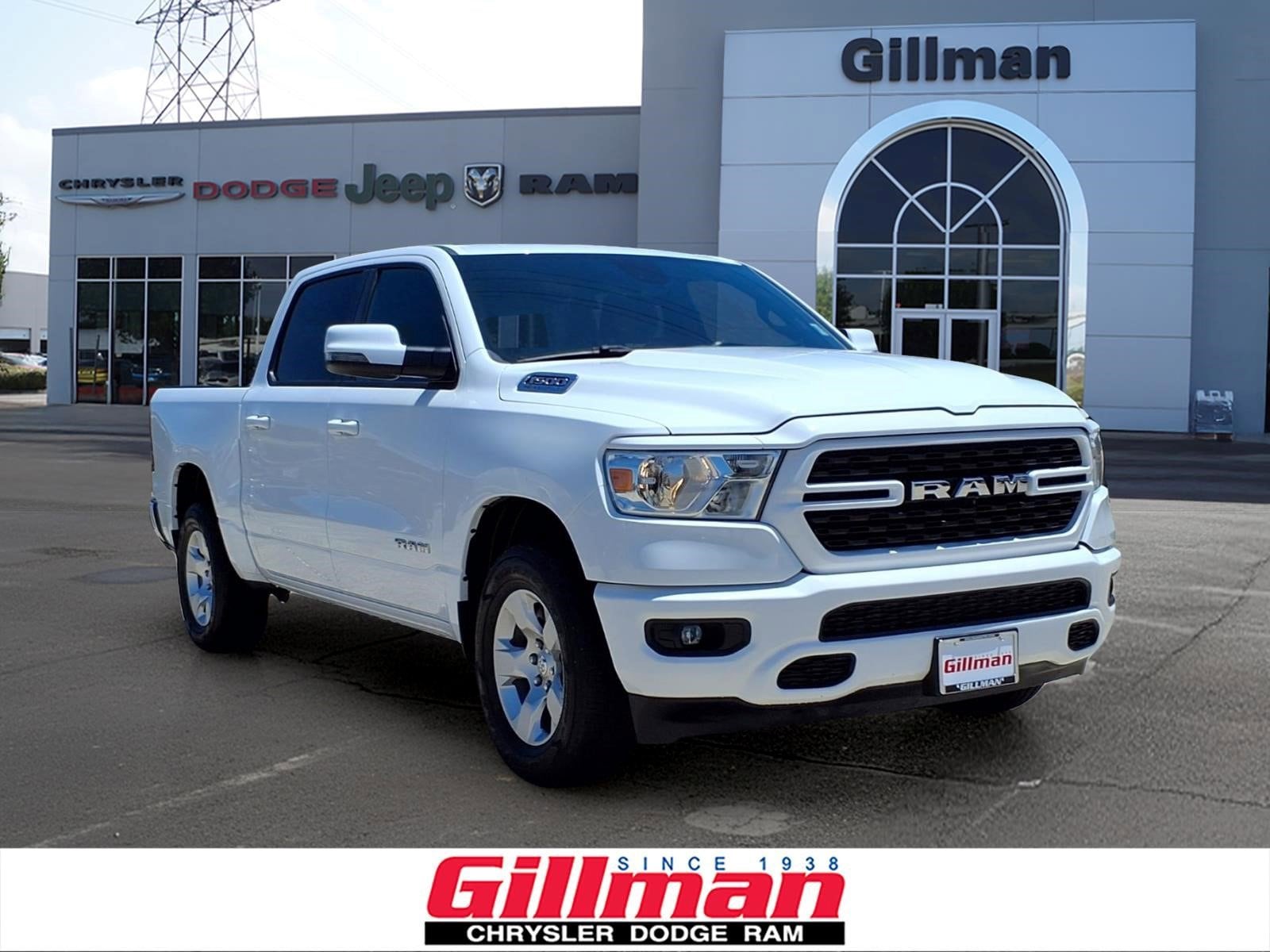2024 RAM 1500 Big Horn/Lone Star 4x4 Crew Cab 5'7's photo