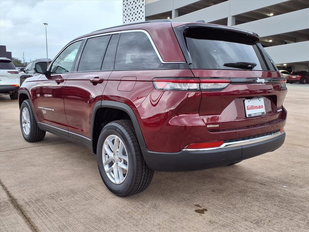 New 2025 Jeep Grand Cherokee Laredo X Sport Utility