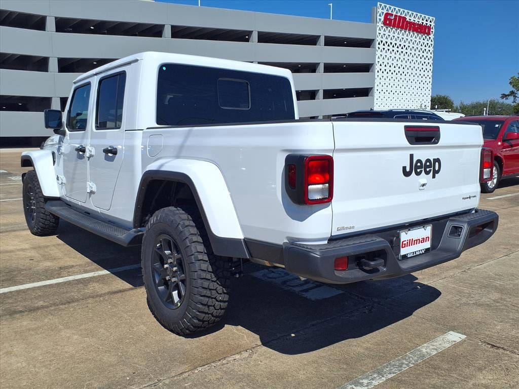 New 2025 Jeep Gladiator Texas Trail Pickup
