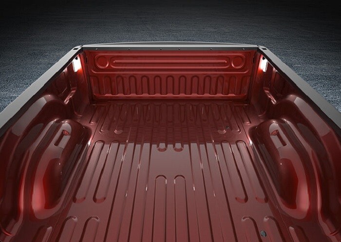 2016_RAM_1500_pickup_box.jpg