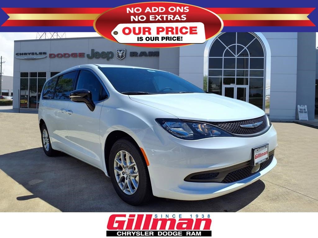 2026 Chrysler Voyager LX's photo