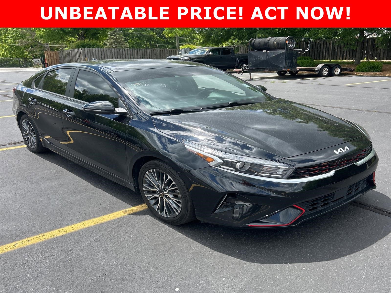 2023 Kia Forte GT-Line AT's photo