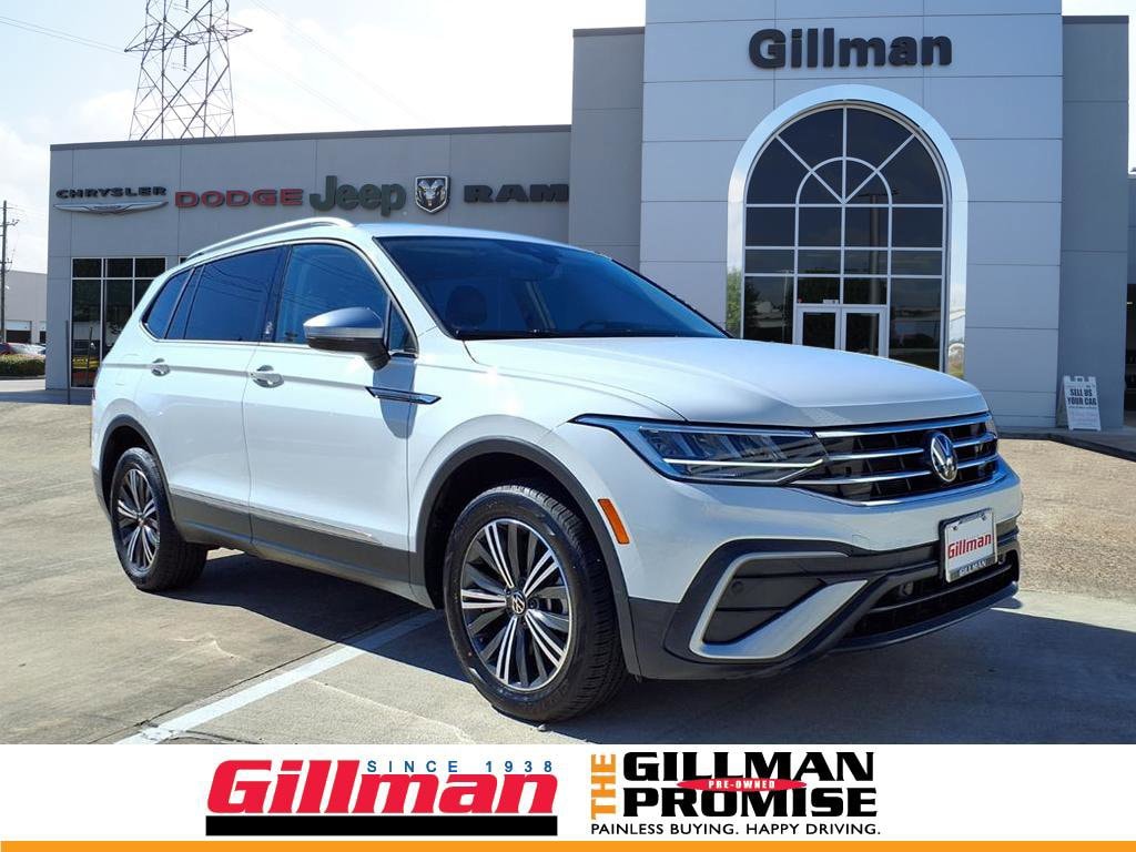2024 Volkswagen Tiguan Wolfsburg Edition's photo