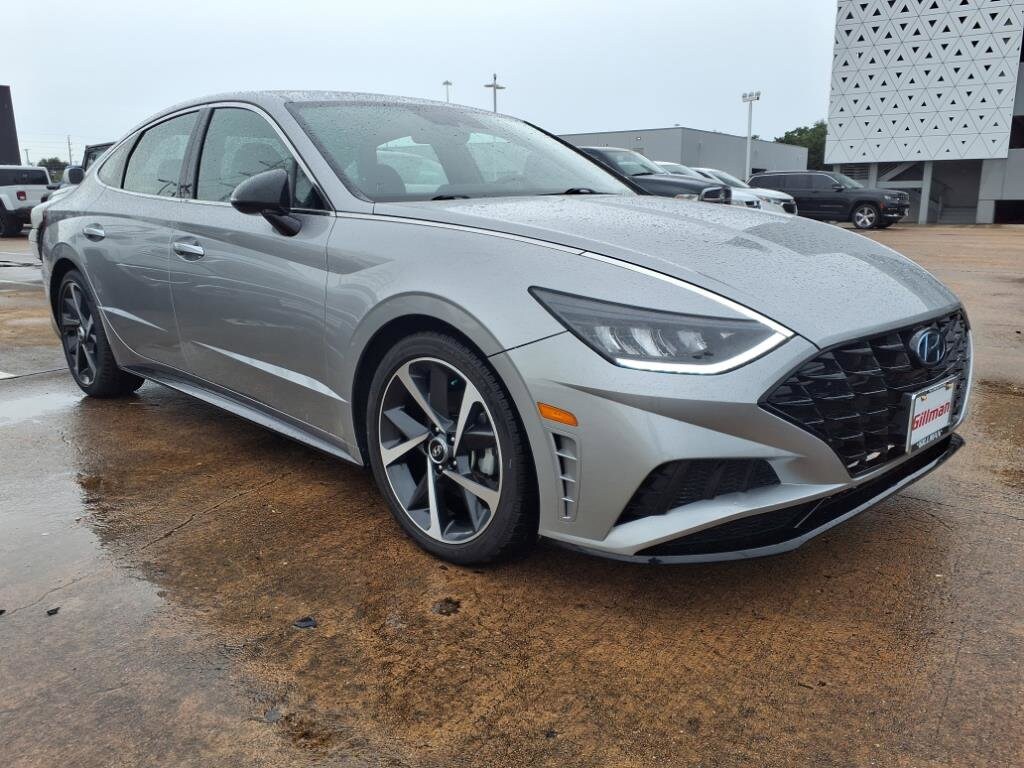 2021 Hyundai Sonata SEL Plus photo 2