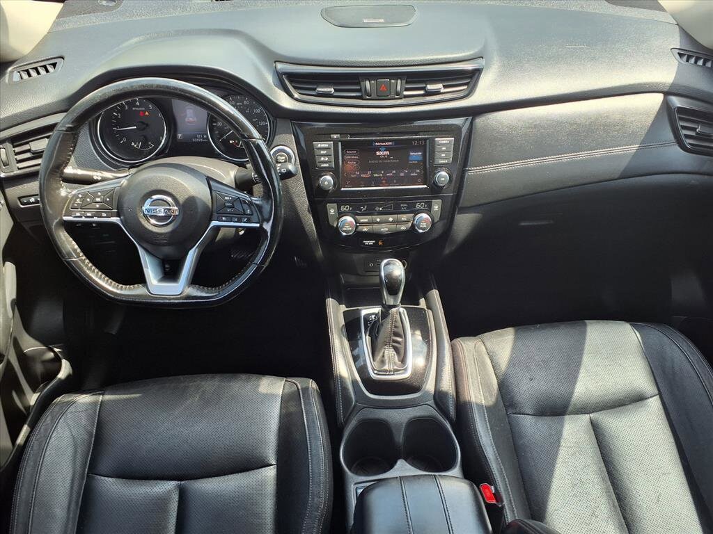 2018 Nissan Rogue SL photo 3