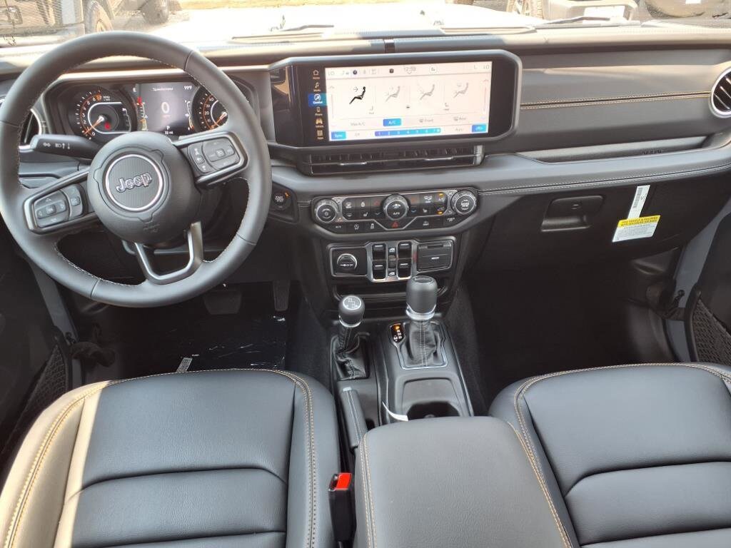2025 Jeep Gladiator Texas Trail photo 3