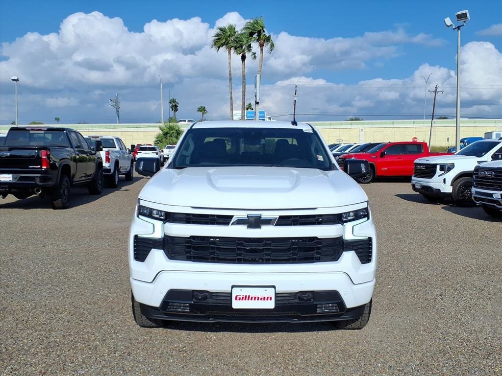 2026 Chevrolet Silverado 1500 RST photo 3