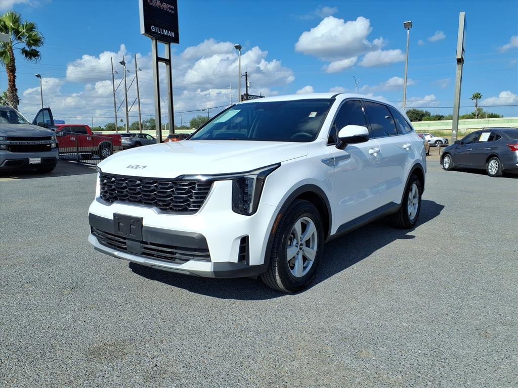 Used 2024 Kia Sorento LX