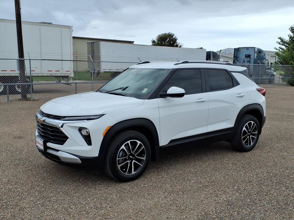 2026 Chevrolet Trailblazer LT photo 4