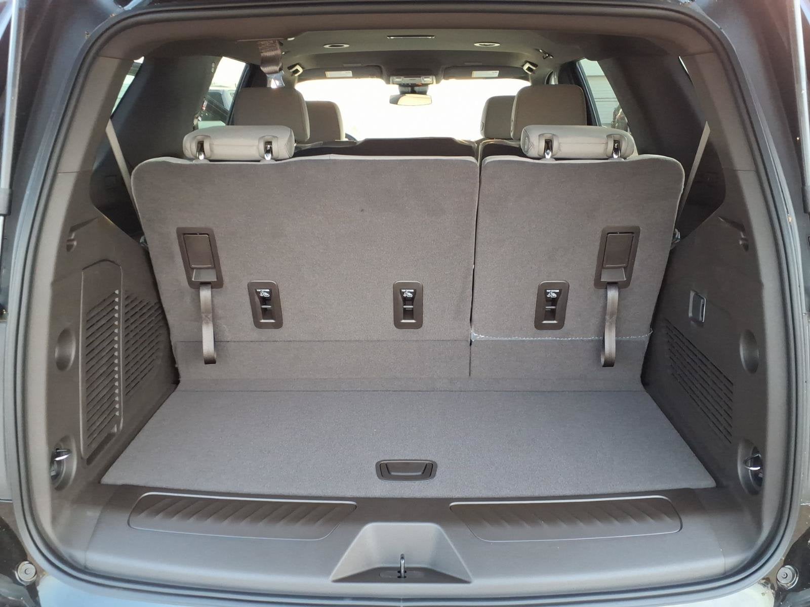 2026 Chevrolet Tahoe LS - Photo 20