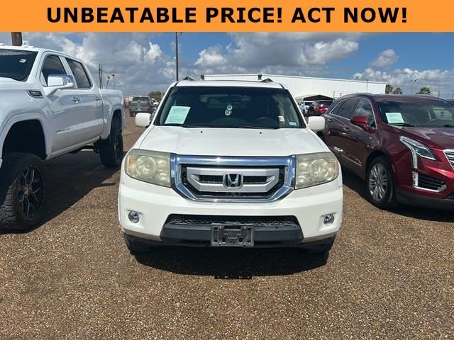 Used 2011 Honda Pilot Touring with VIN 5FNYF3H95BB032386 for sale in San Benito, TX