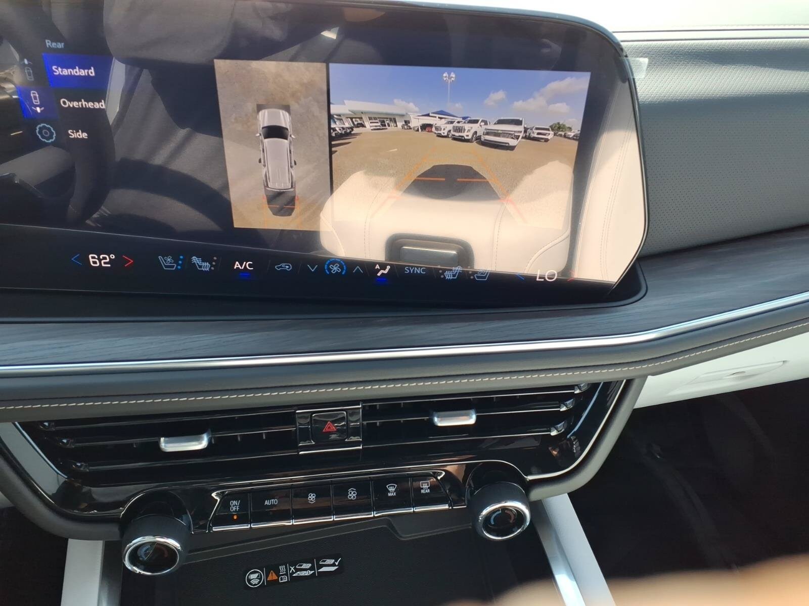 2026 Chevrolet Tahoe Premier - Photo 13