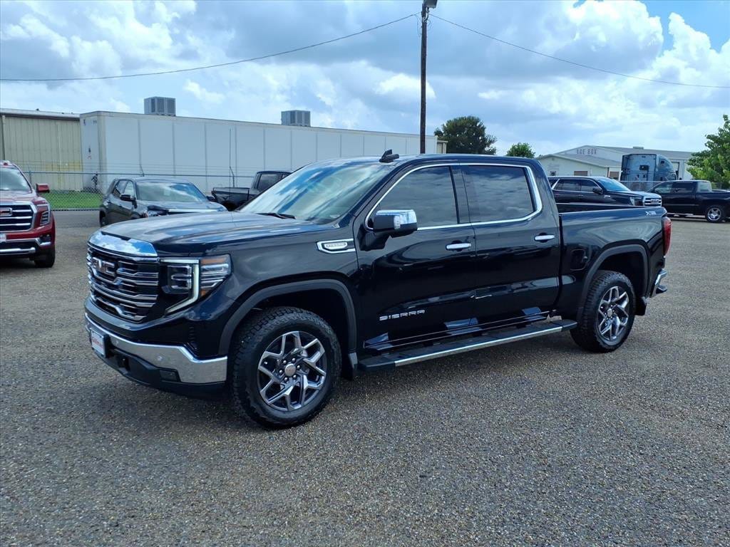 New 2026 GMC Sierra 1500 SLT Truck