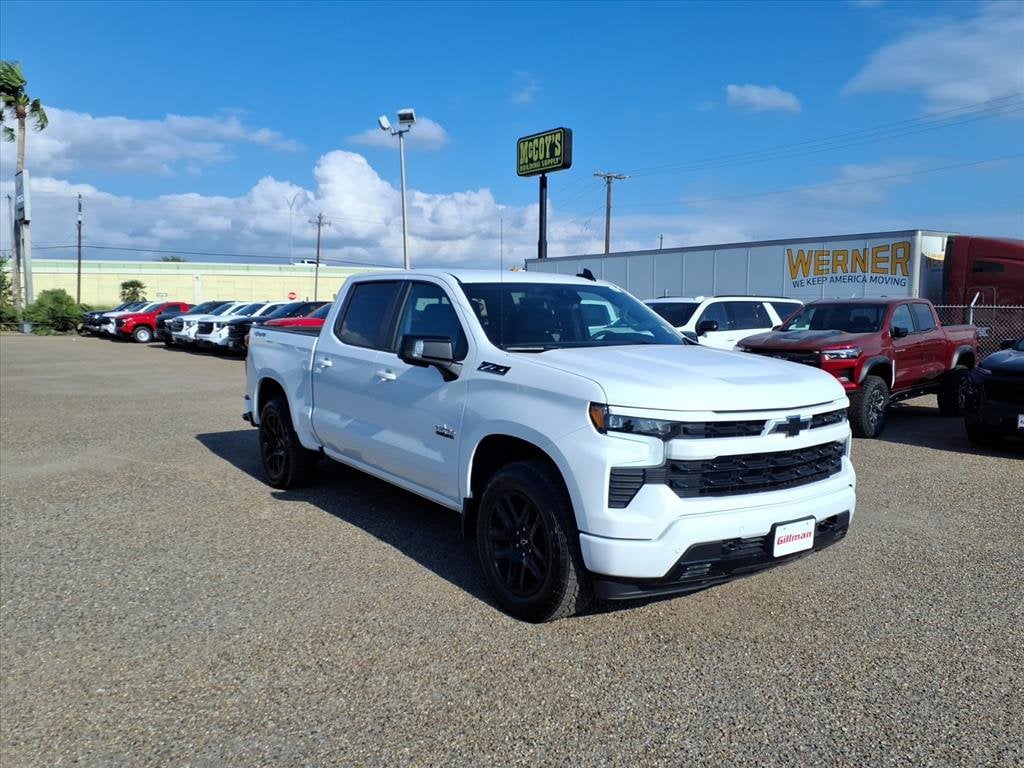 2026 Chevrolet Silverado 1500 RST photo 2