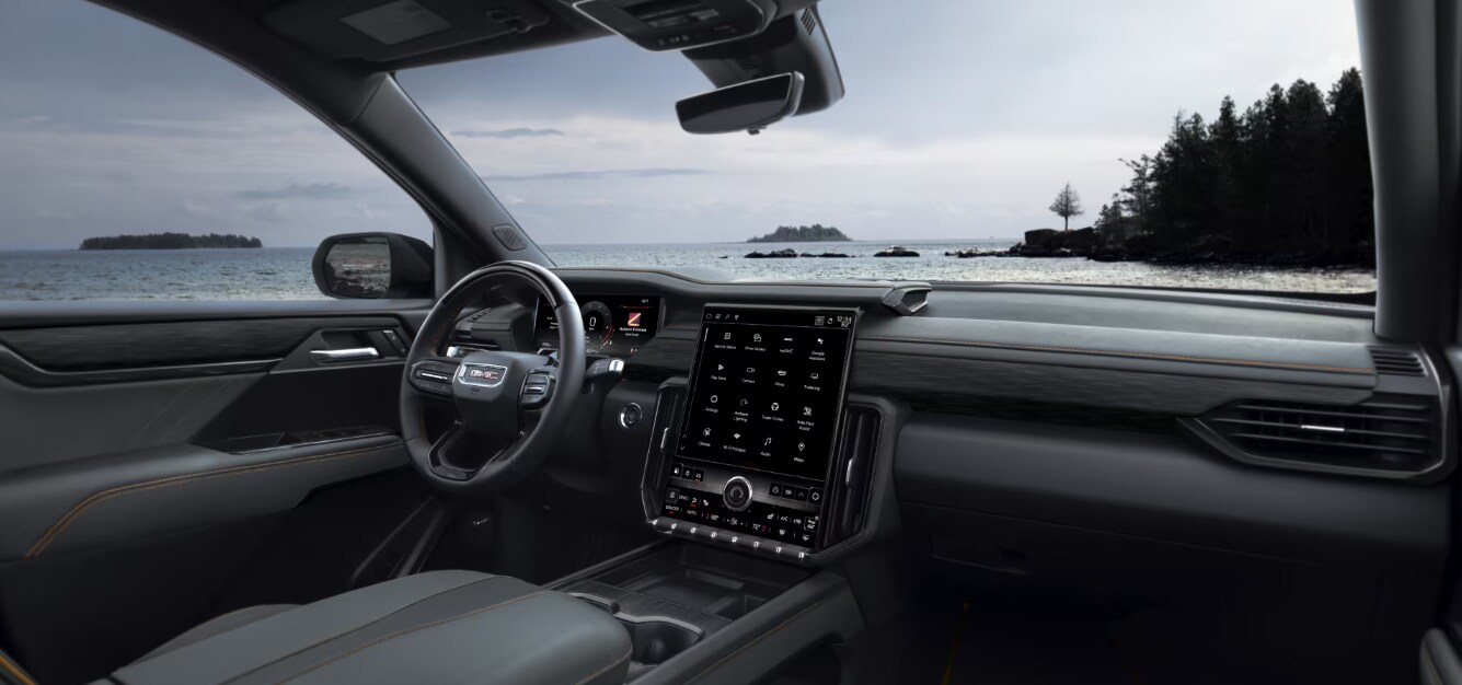 2025 GMC Acadia Cockpit