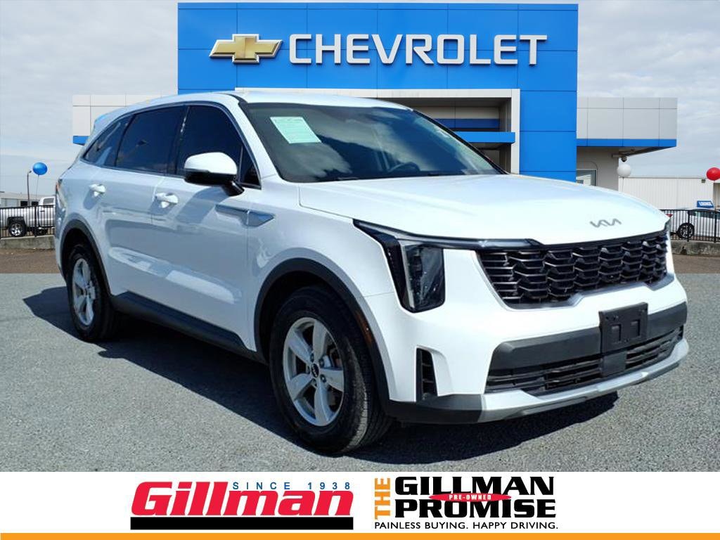 Used 2024 Kia Sorento LX