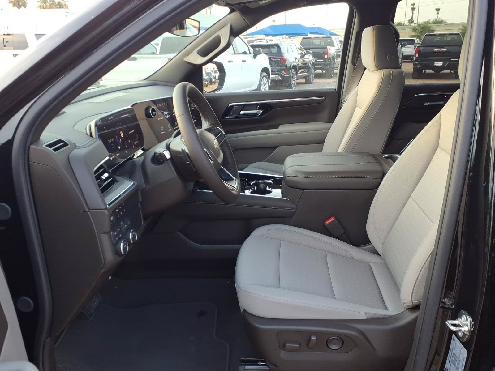 2026 Chevrolet Tahoe LS - Photo 11