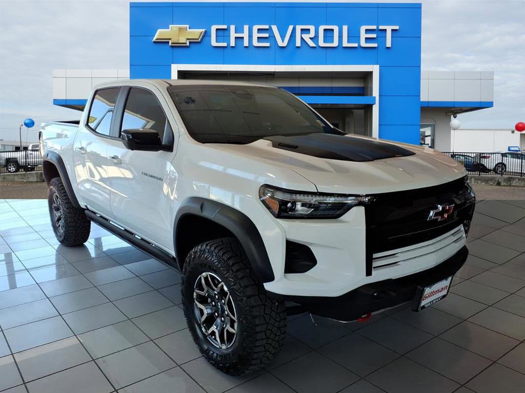 2026 Chevrolet Colorado ZR2's photo
