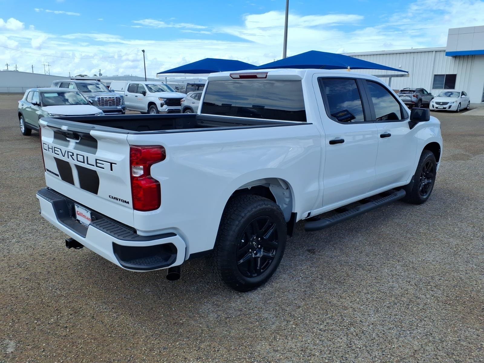 2026 Chevrolet Silverado 1500 Custom - Photo 8