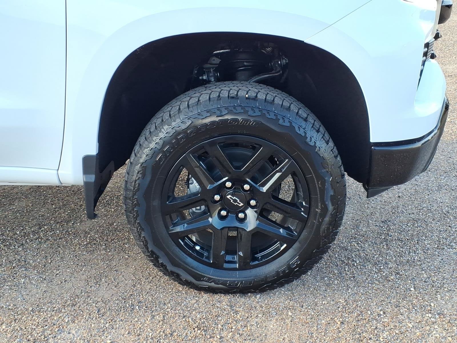 2026 Chevrolet Silverado 1500 LT Trail Boss - Photo 9