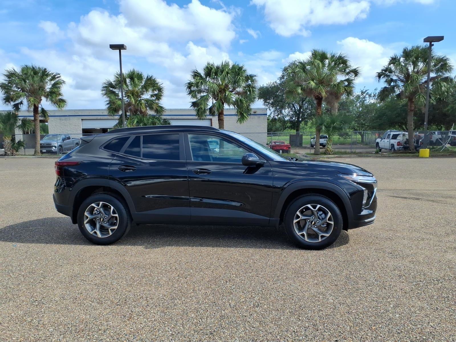 2026 Chevrolet Trax LT - Photo 9
