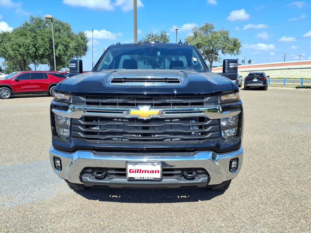 New 2026 Chevrolet Silverado 3500 HD LT DRW Truck