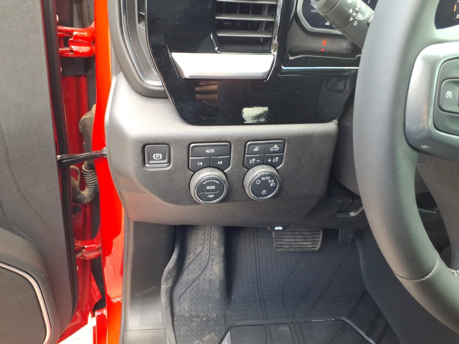 2026 Chevrolet Silverado 1500 LT - Photo 11