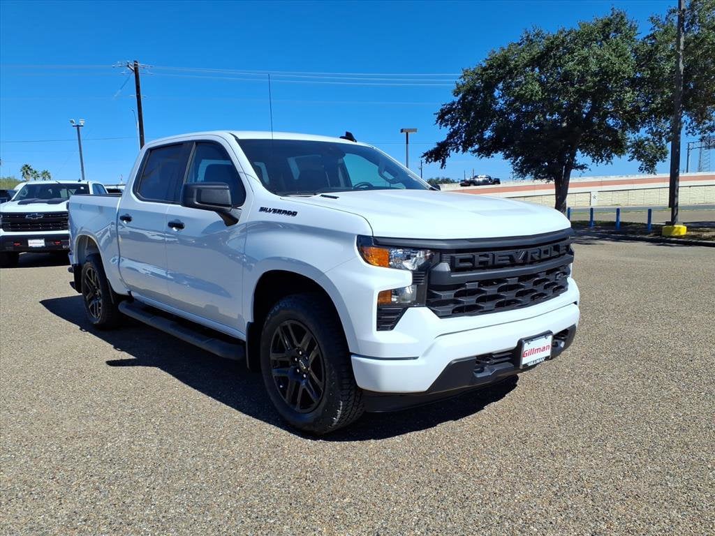 2026 Chevrolet Silverado 1500 Custom photo 2