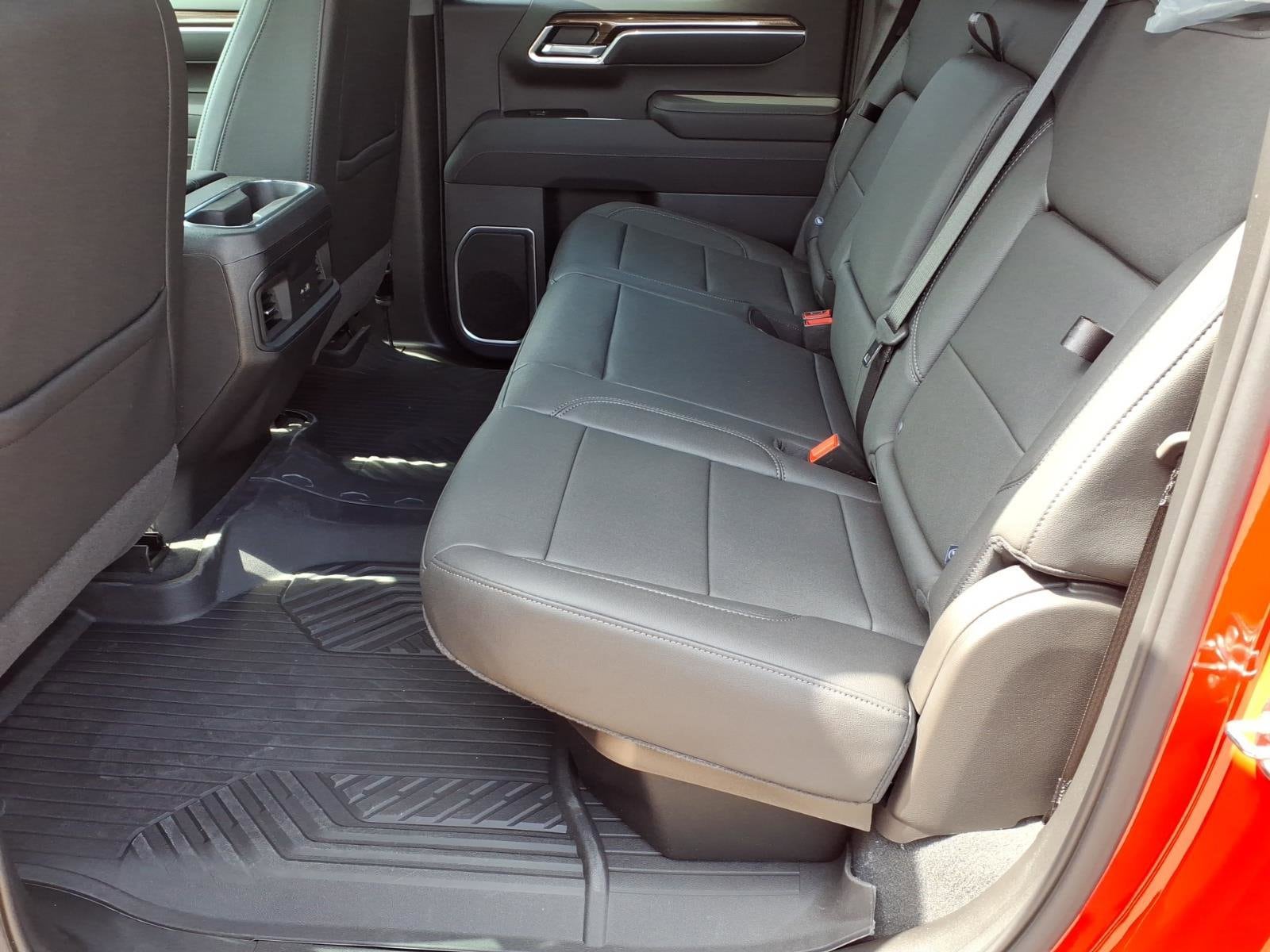 2026 Chevrolet Silverado 1500 LT - Photo 18