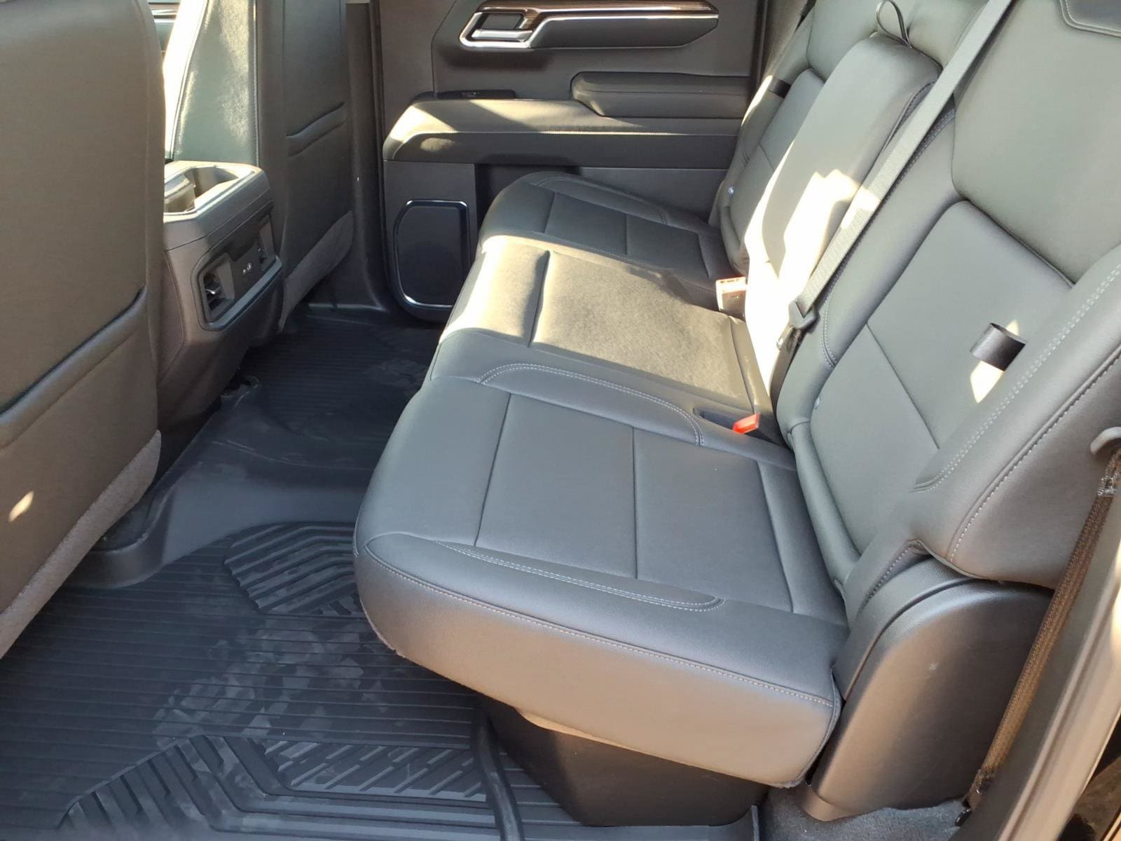 2026 Chevrolet Silverado 1500 RST - Photo 18