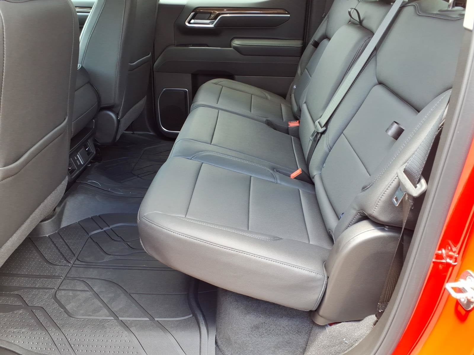 2026 Chevrolet Silverado 1500 LT - Photo 18