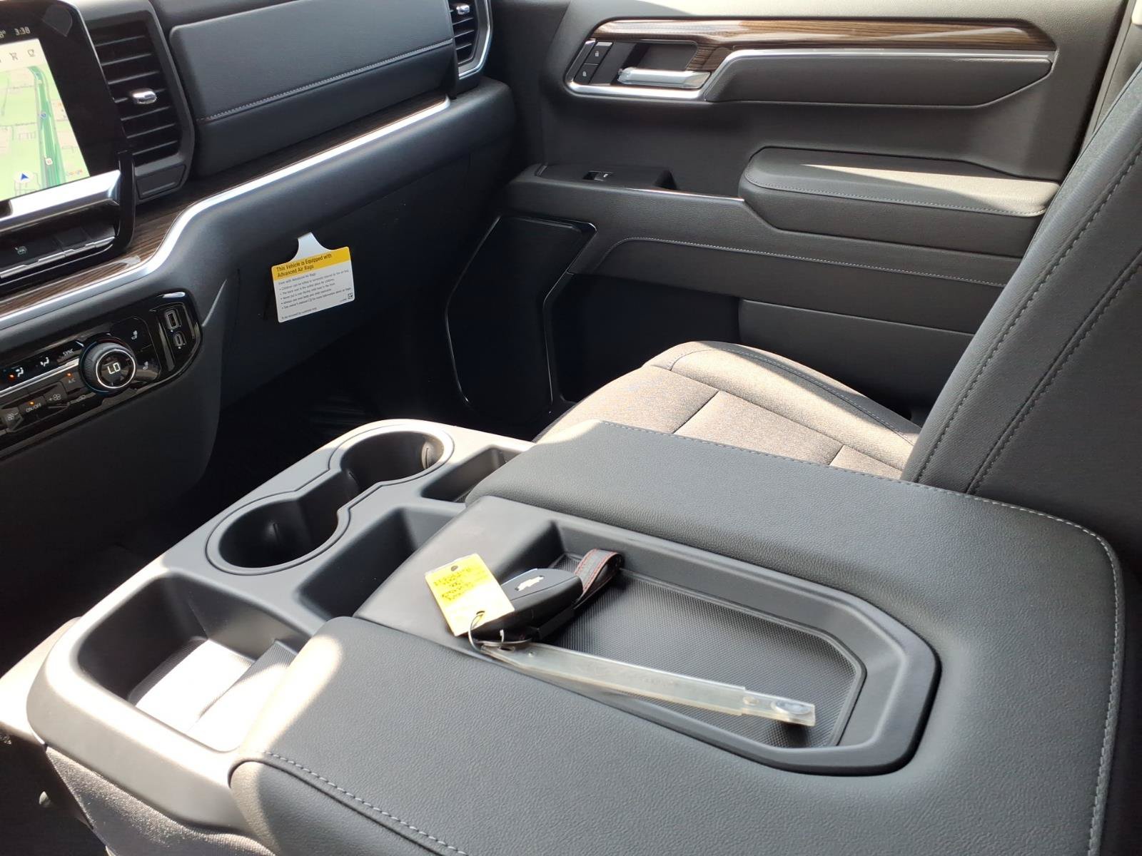 2026 Chevrolet Silverado 1500 LT - Photo 17