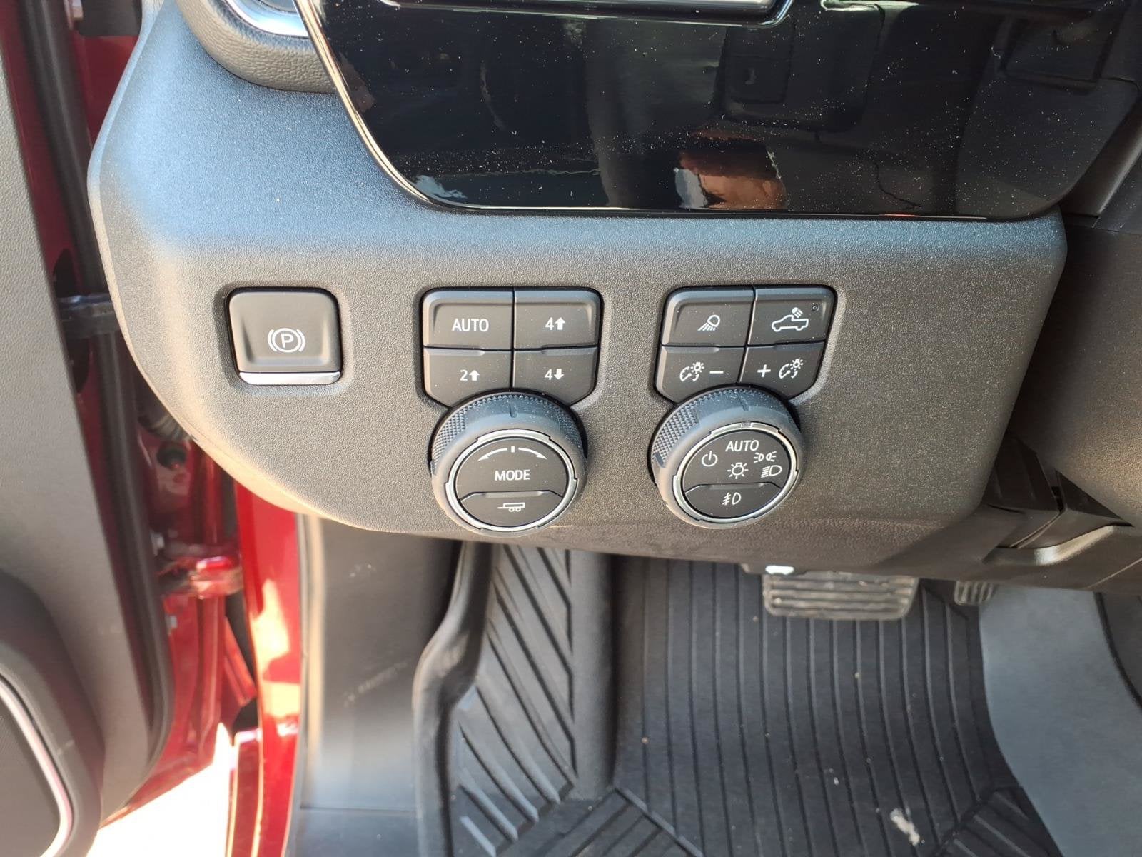 2026 Chevrolet Silverado 1500 RST - Photo 13