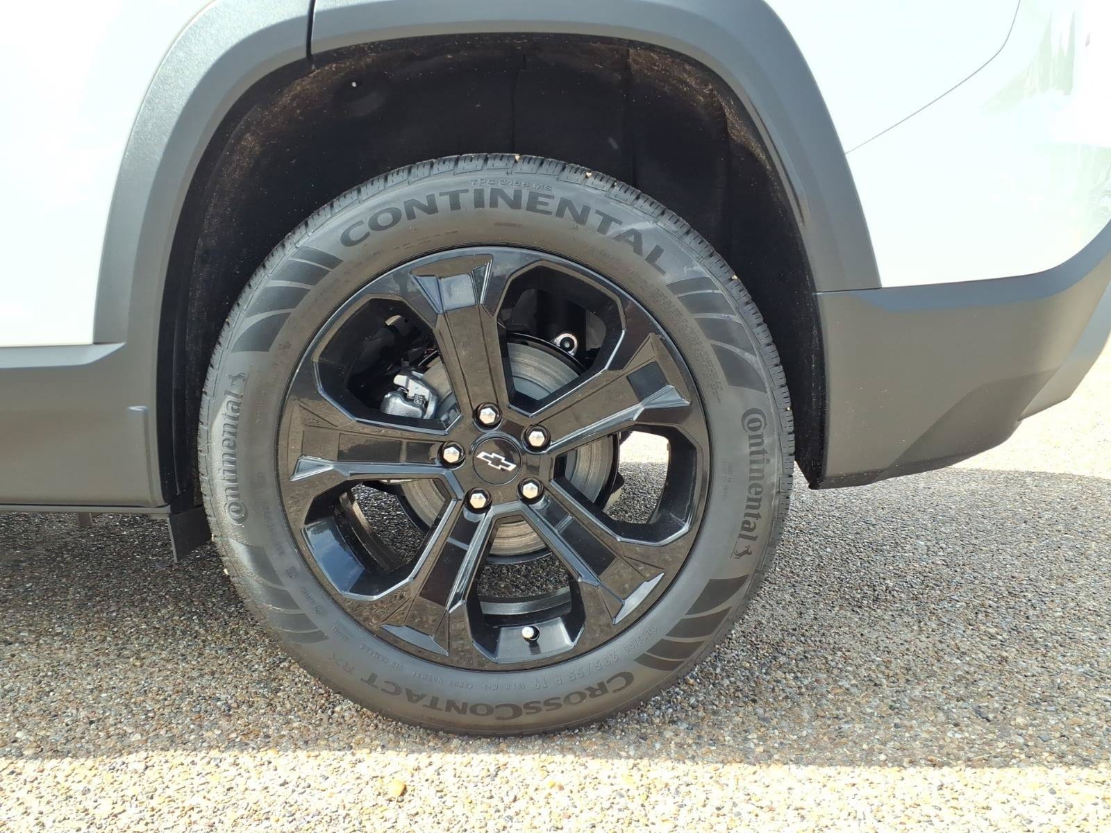 2026 Chevrolet Equinox LT - Photo 19