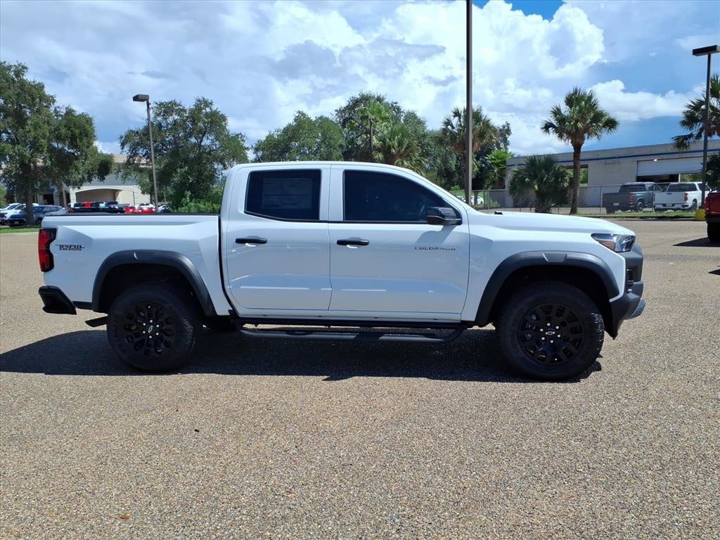 2026 Chevrolet Colorado Trail Boss - Photo 9
