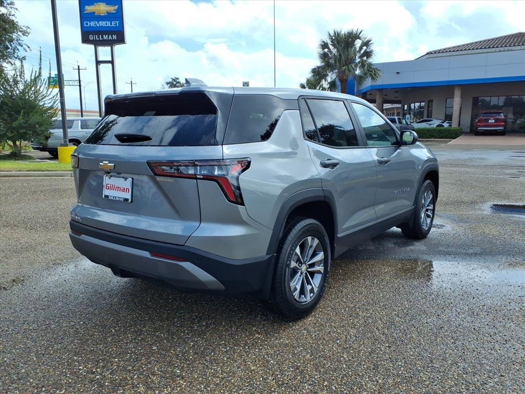 2026 Chevrolet Equinox LT photo 4