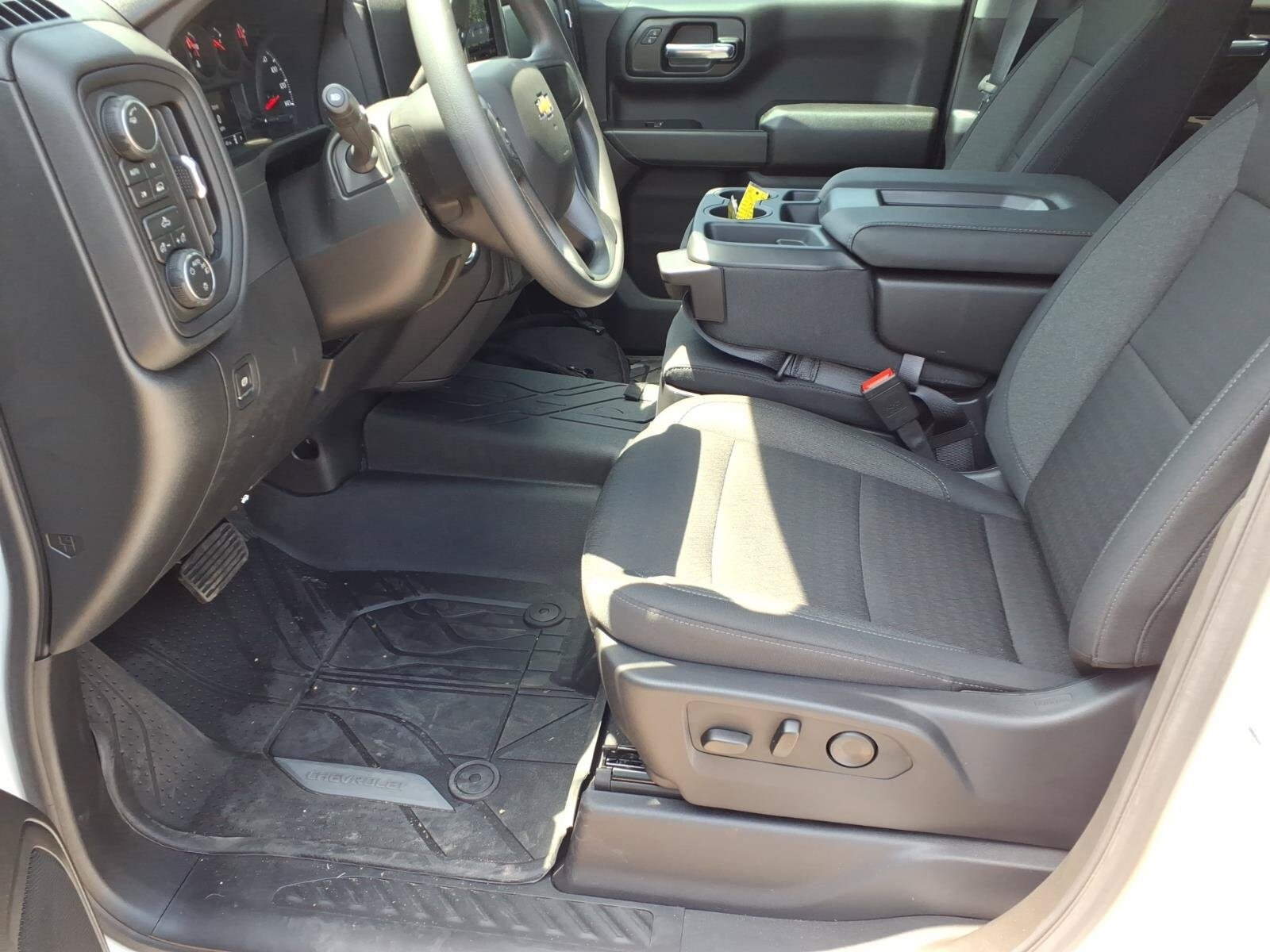 2026 Chevrolet Silverado 1500 Custom - Photo 10