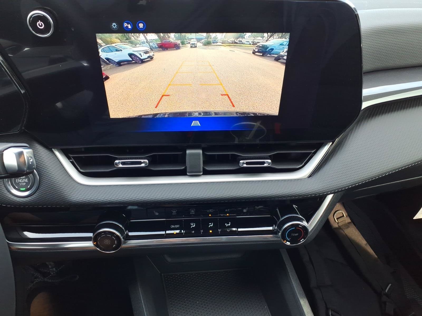 2027 Chevrolet Equinox LT - Photo 13