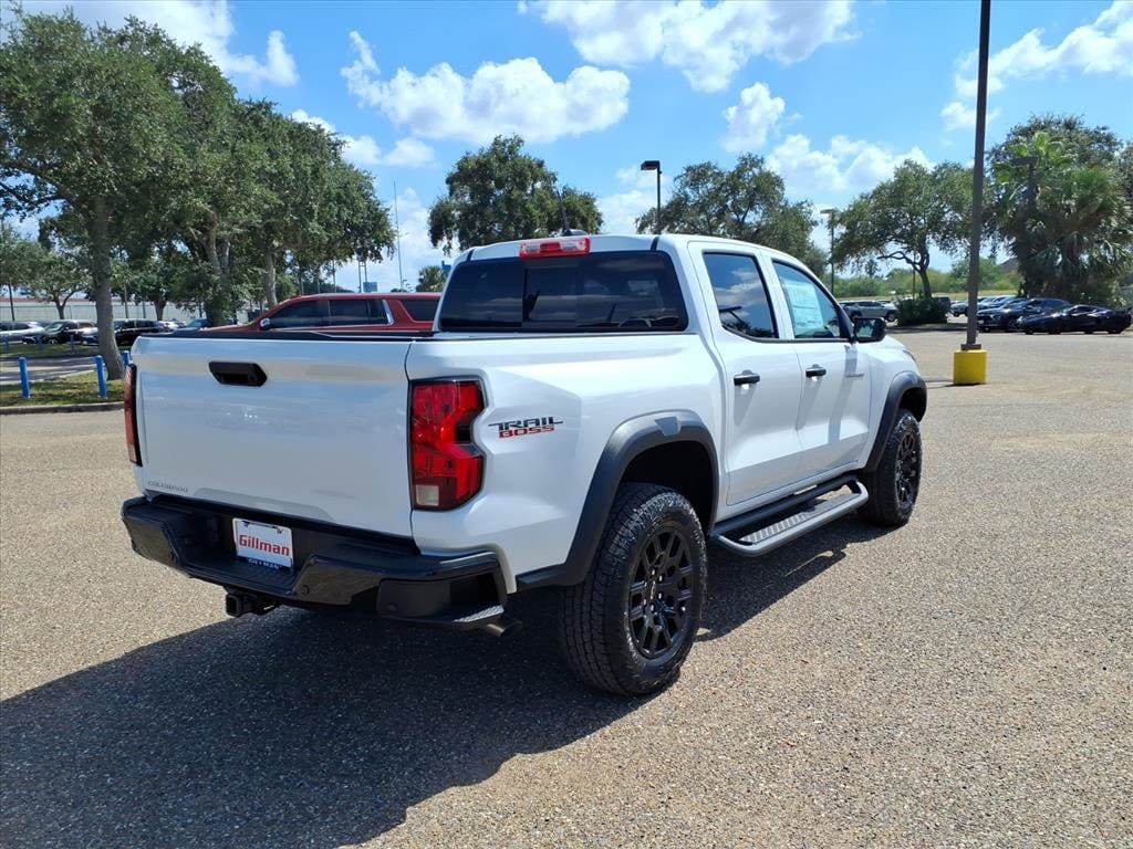 2026 Chevrolet Colorado Trail Boss - Photo 8