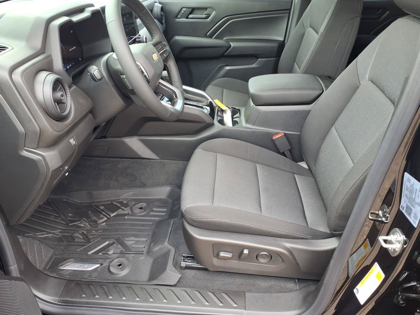 2026 Chevrolet Colorado Work Truck - Photo 10