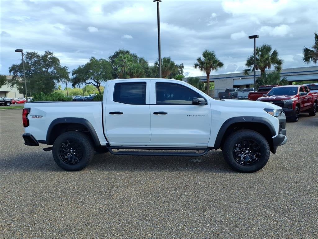 2026 Chevrolet Colorado Trail Boss - Photo 9