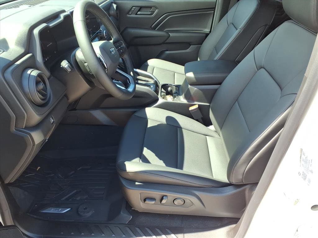 2026 Chevrolet Colorado Trail Boss - Photo 10