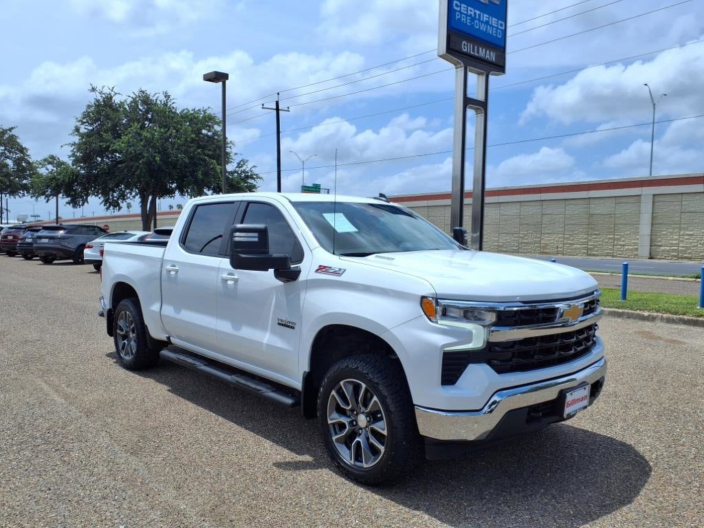 Used 2023 Chevrolet Silverado 1500 LT with VIN 1GCUDDE81PZ235752 for sale in Harlingen, TX