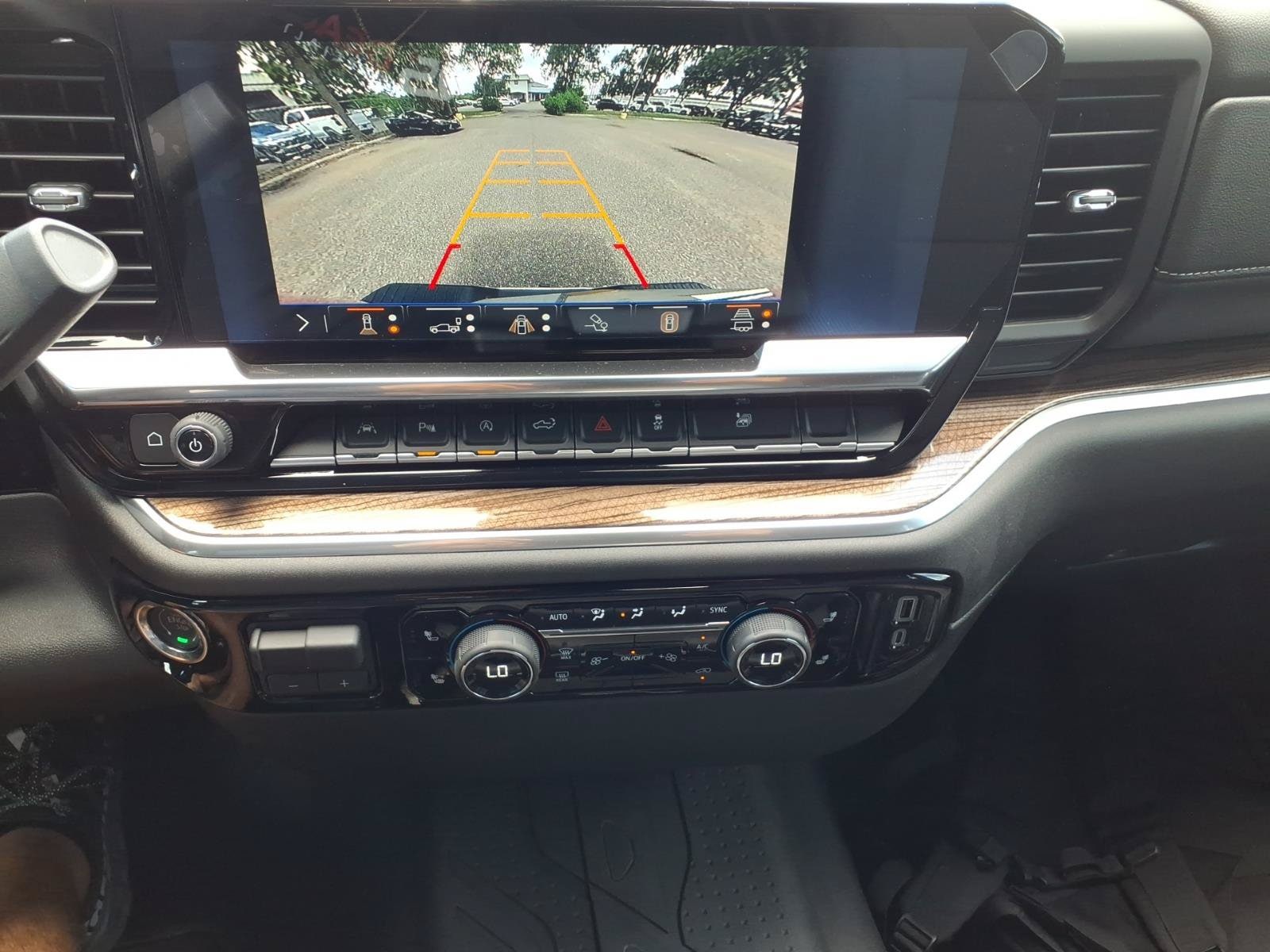 2026 Chevrolet Silverado 1500 LT - Photo 13