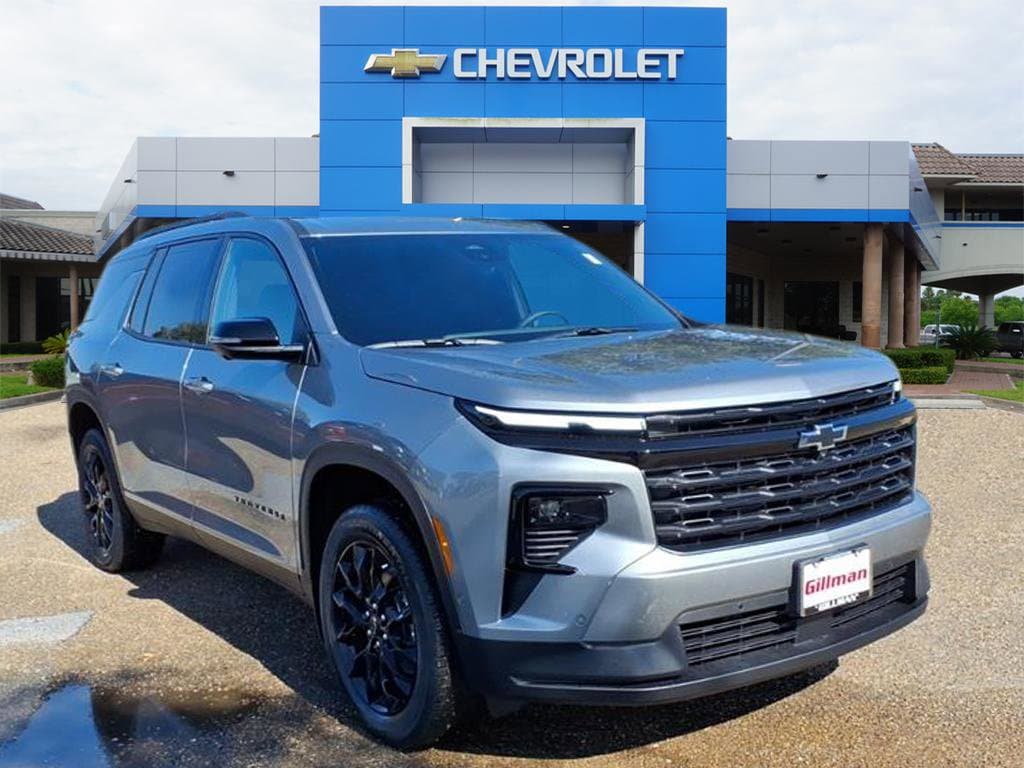 2026 Chevrolet Traverse LT's photo