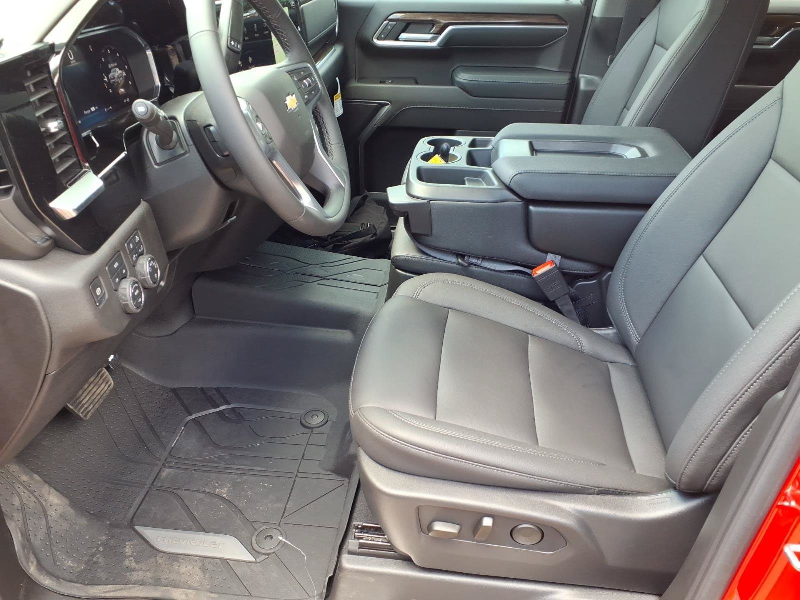 2026 Chevrolet Silverado 1500 LT - Photo 10