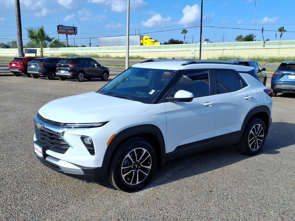 2026 Chevrolet Trailblazer LT photo 4