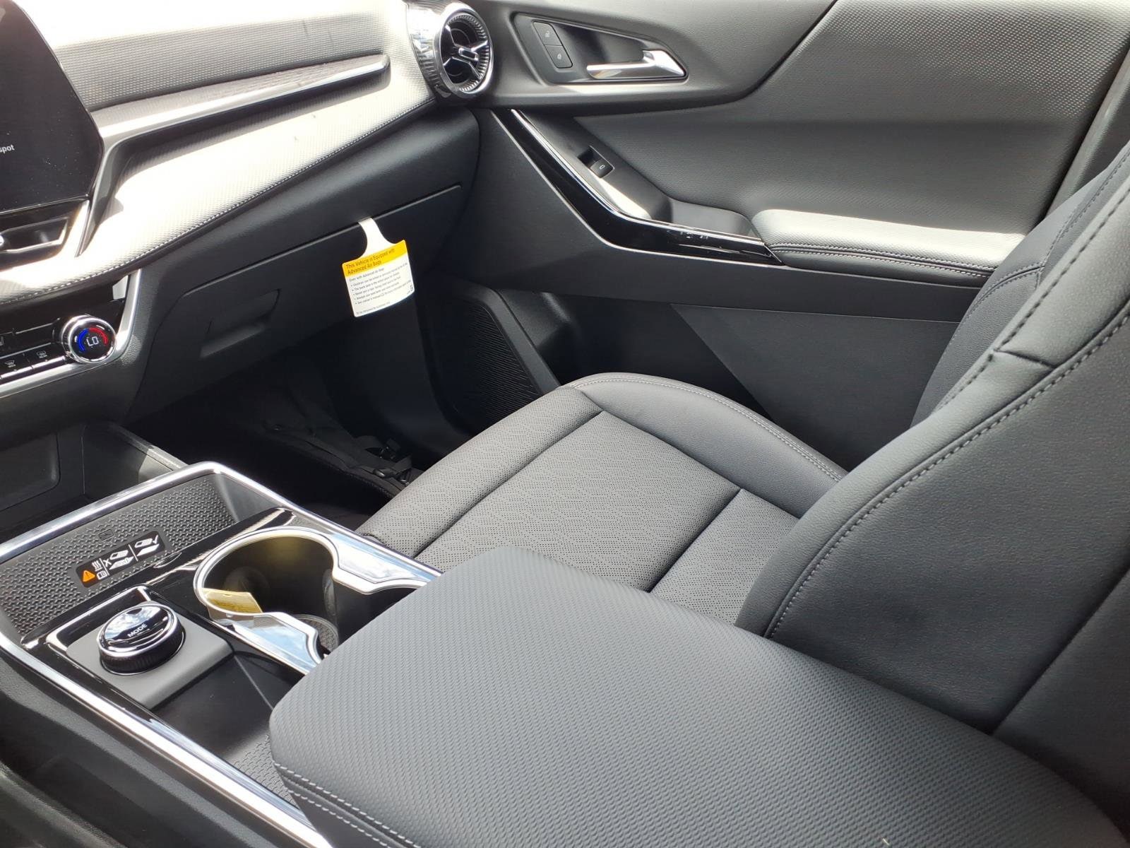 2026 Chevrolet Equinox LT - Photo 17